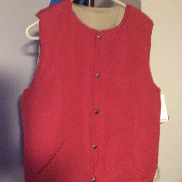 A Pink Sierra  Designs Vest,Parka, Jacket. - Picture 2 of 4